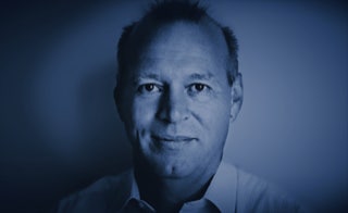 Geschäftsführung - Stefan Burger - Das technische Mastermind der Elmo Group - Schwarz-weiss Portrait Stefan Burger