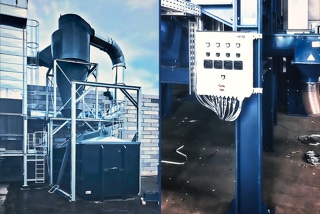 Doppelbild Baustelle Metallschredderanlage Helmond/Niederlande > Anlagen-Komponenten - Doppelbild Baustelle Metallschredderanlage Helmond/Niederlande, Linkes Bild > Trichteranlage, darunter grosser Metallcontainer fuer LKW, dahinter Mauer bis Bildmitte, darueber Himmel mit Wolken, rechtes Bild > Schaltpanel/Bedieneinheit Schredderanlagen-Komponente an blau lackiertem, senkrechten Stahl-T-Traeger